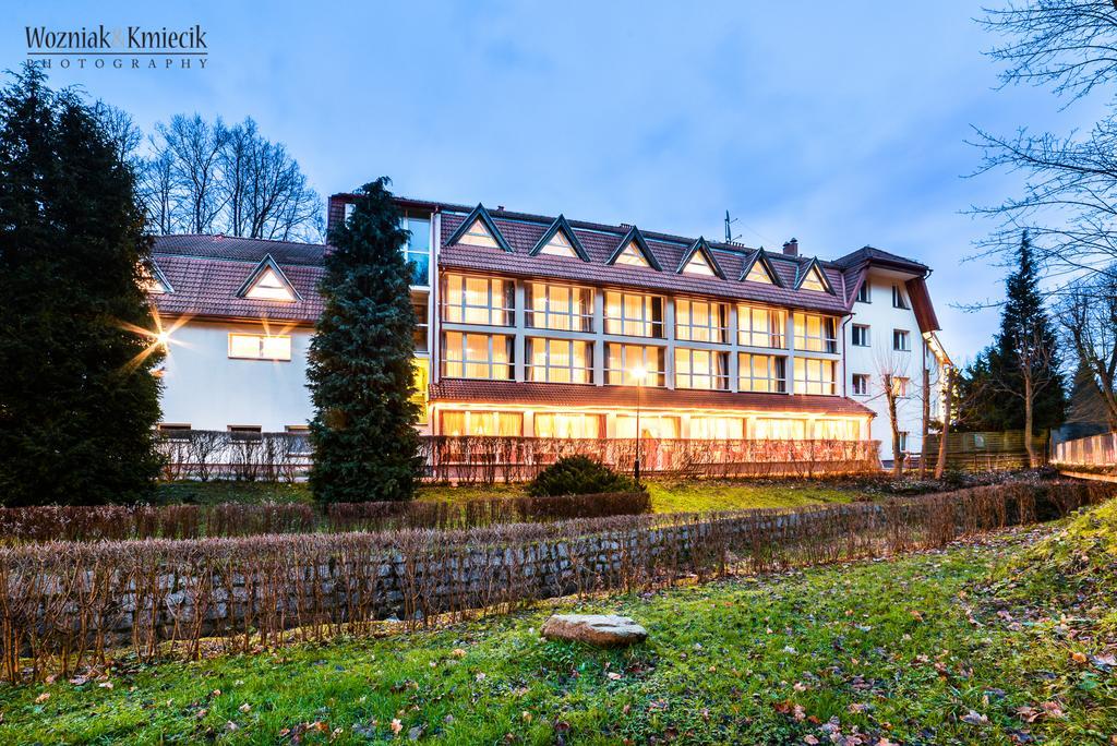 Hotel I Restauracja Zloty Las Bagian luar foto